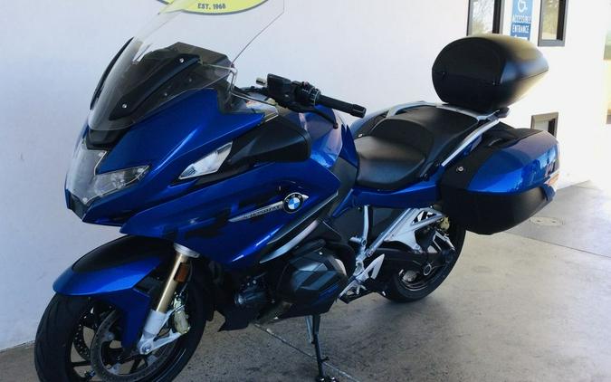 2022 BMW R 1250 RT Racing Blue Metallic