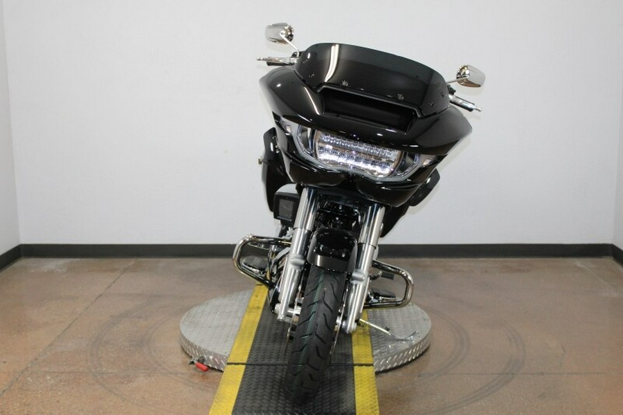 Harley-Davidson® Road Glide™ 2025 FLTRX 84649287 VIVID BLACK