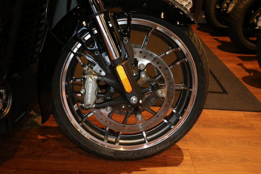 2025 Indian Motorcycle® Roadmaster® PowerPlus Limited 112 w/PowerBand Black Metallic