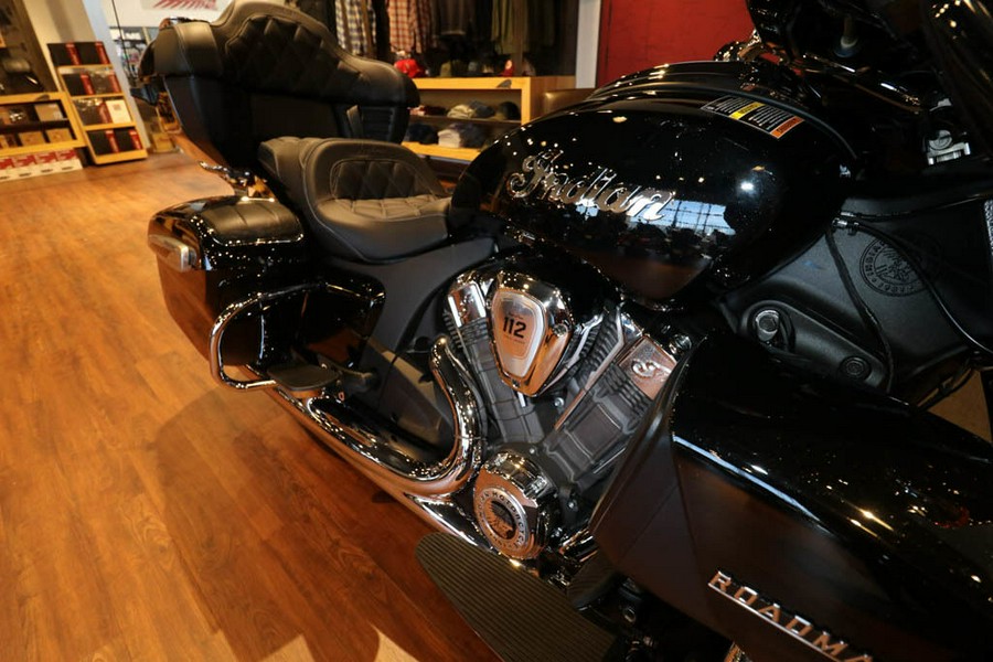 2025 Indian Motorcycle® Roadmaster® PowerPlus Limited 112 w/PowerBand Black Metallic