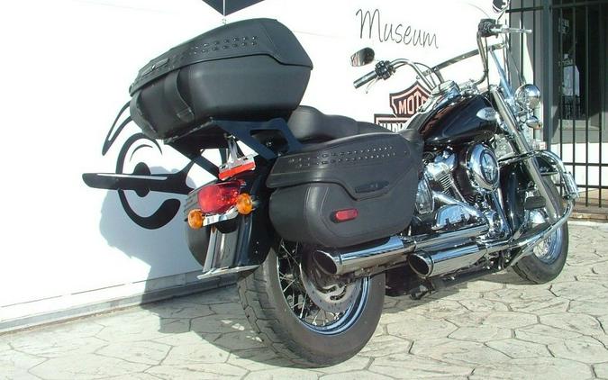 2021 Harley-Davidson® FLHC - Heritage Classic