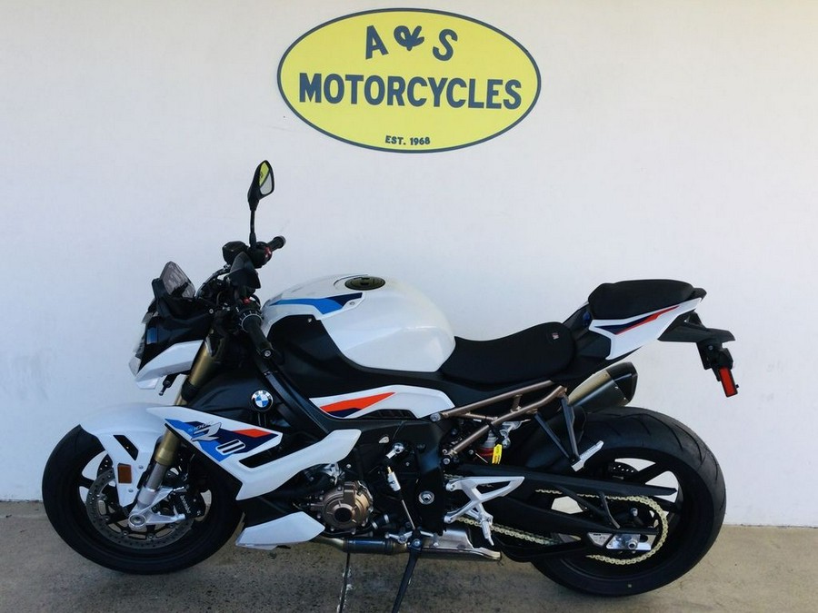 2024 BMW S 1000 R Light White/M Motorsport