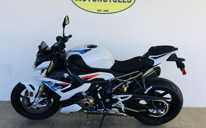 2024 BMW S 1000 R Light White/M Motorsport