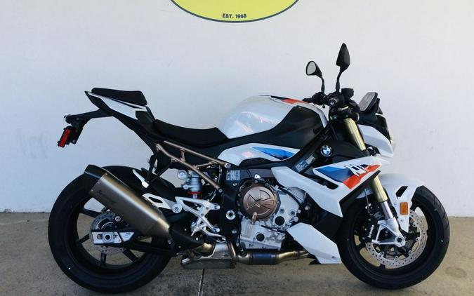 2024 BMW S 1000 R Light White/M Motorsport