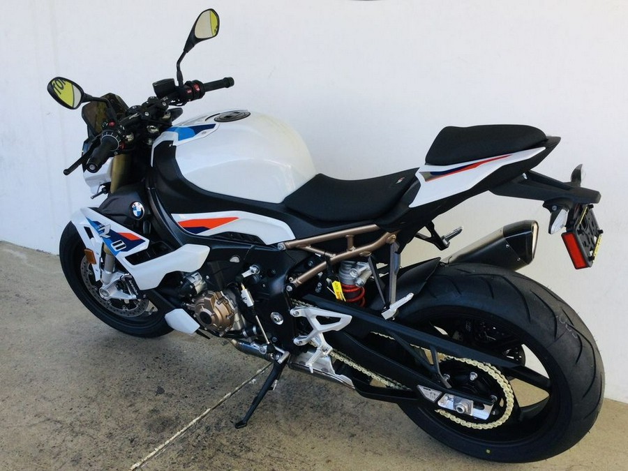 2024 BMW S 1000 R Light White/M Motorsport