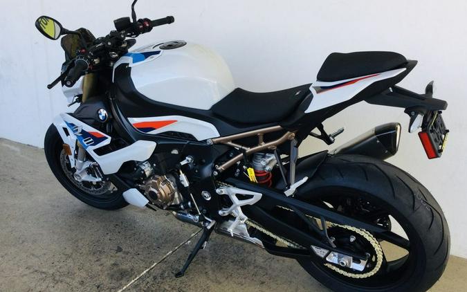 2024 BMW S 1000 R Light White/M Motorsport