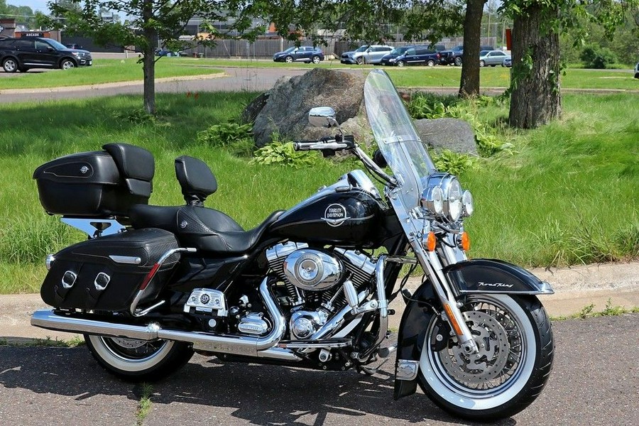 2009 Harley-Davidson® FLHRC - Road King® Classic