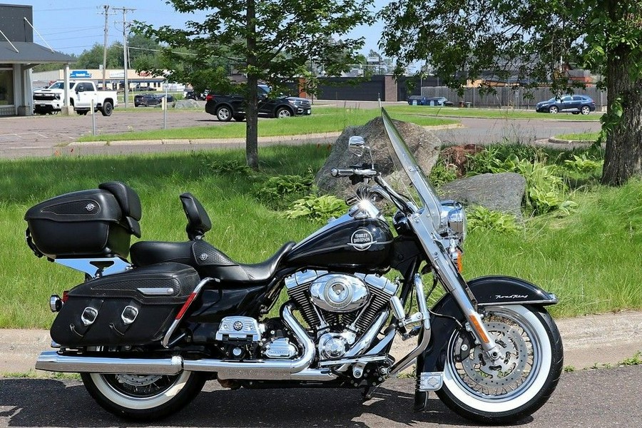 2009 Harley-Davidson® FLHRC - Road King® Classic