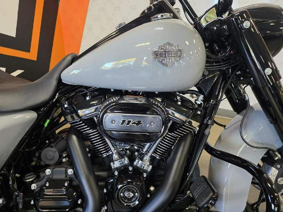 2025 Harley-Davidson® FLHRXS - Road King® Special