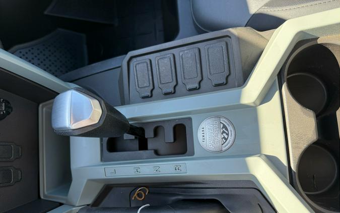 2026 Yamaha Wolverine RMAX2 1000 XT-R