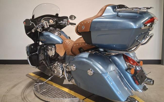2016 Indian Motorcycle® Roadmaster® Blue Diamond