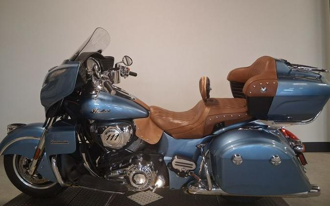 2016 Indian Motorcycle® Roadmaster® Blue Diamond
