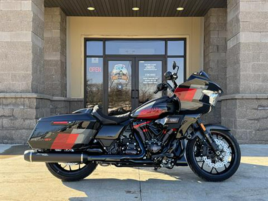 2025 Harley-Davidson CVO™ Road Glide® ST