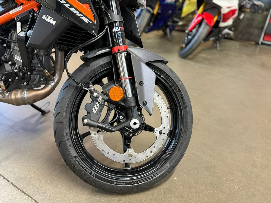 2026 KTM 390 Duke