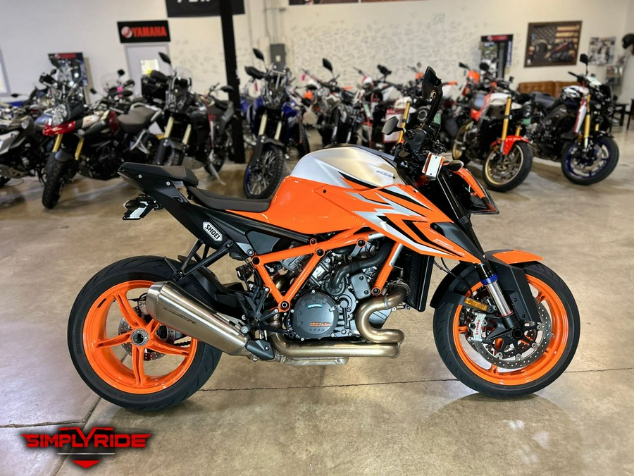 2022 KTM 1290 Super Duke R EVO