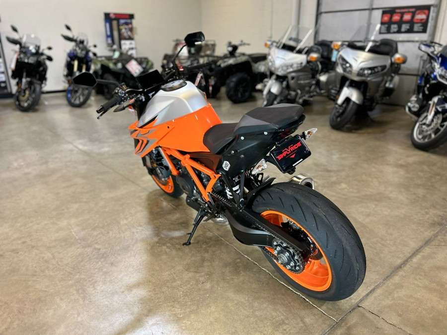 2022 KTM 1290 Super Duke R EVO