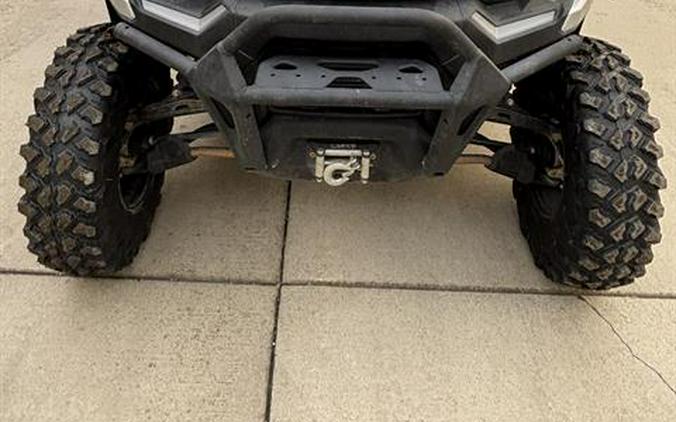 2020 Can-Am Defender Limited HD10