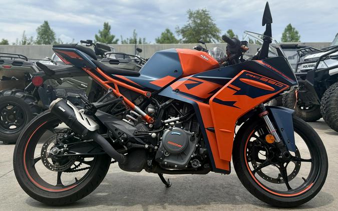 2022 KTM RC 390
