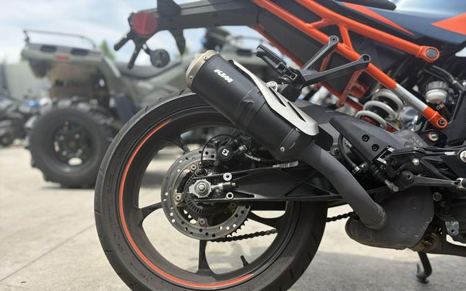2022 KTM RC 390