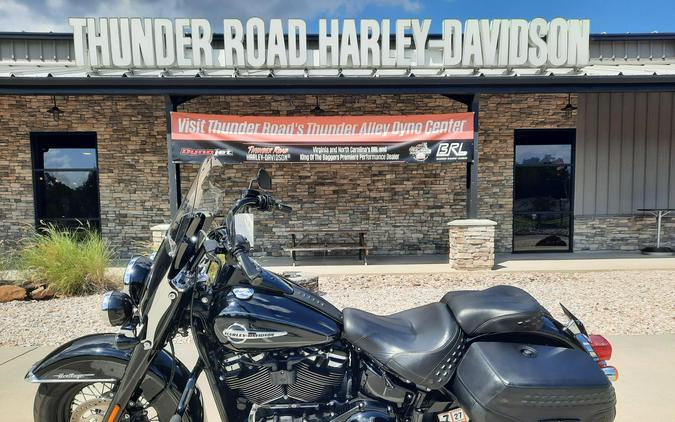 2018 Harley-Davidson® Heritage Classic 114 Vivid Black
