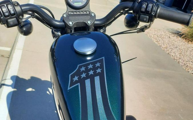 2018 Harley-Davidson® Heritage Classic 114 Vivid Black