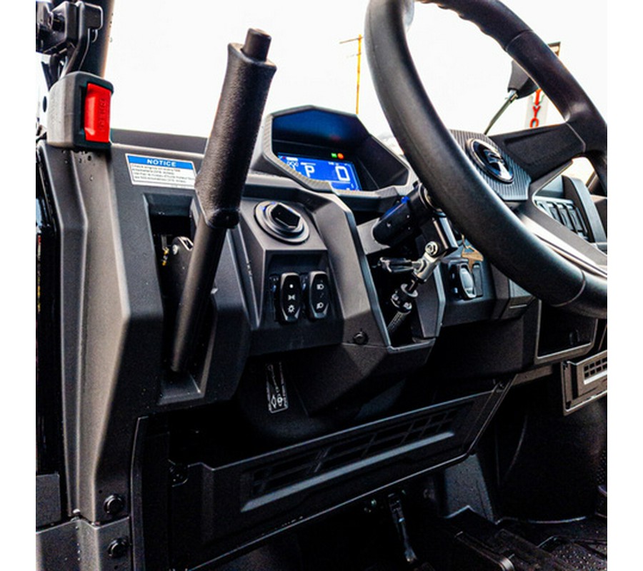 2025 CFMOTO UFORCE 800 XL