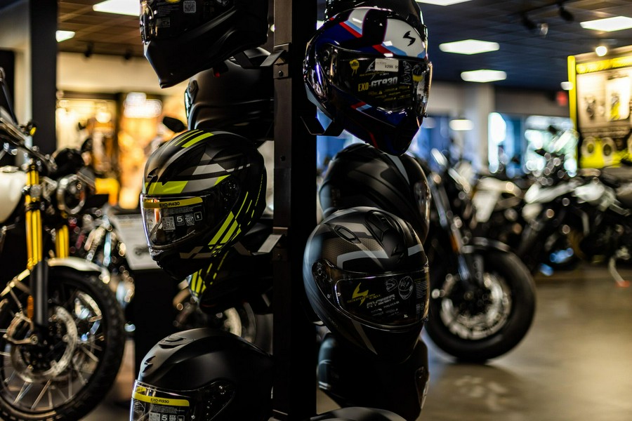 2025 Triumph Street Triple 765 RS