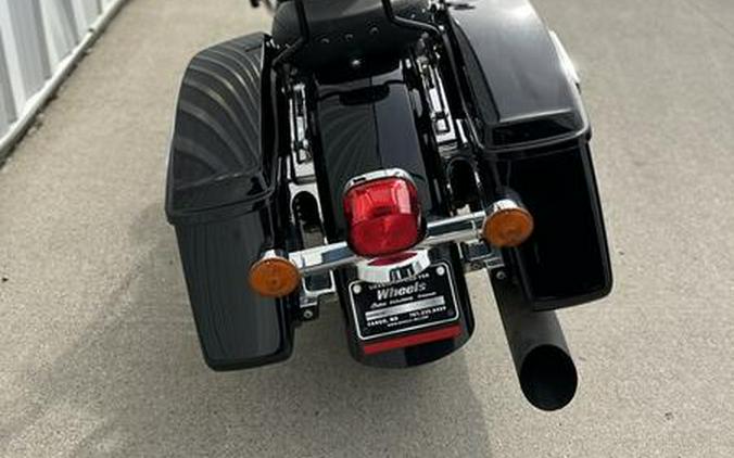 2014 Harley-Davidson® FLHR - Road King®