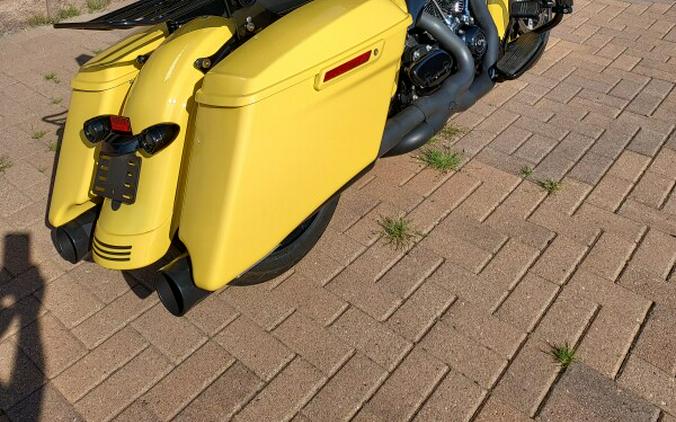 2023 Harley-Davidson Road King Special Industrial Yellow