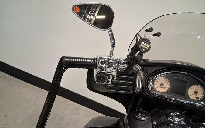 2016 Indian Motorcycle® ROADMASTER, CGR/BLACK, 49S Base
