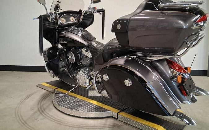 2016 Indian Motorcycle® ROADMASTER, CGR/BLACK, 49S Base