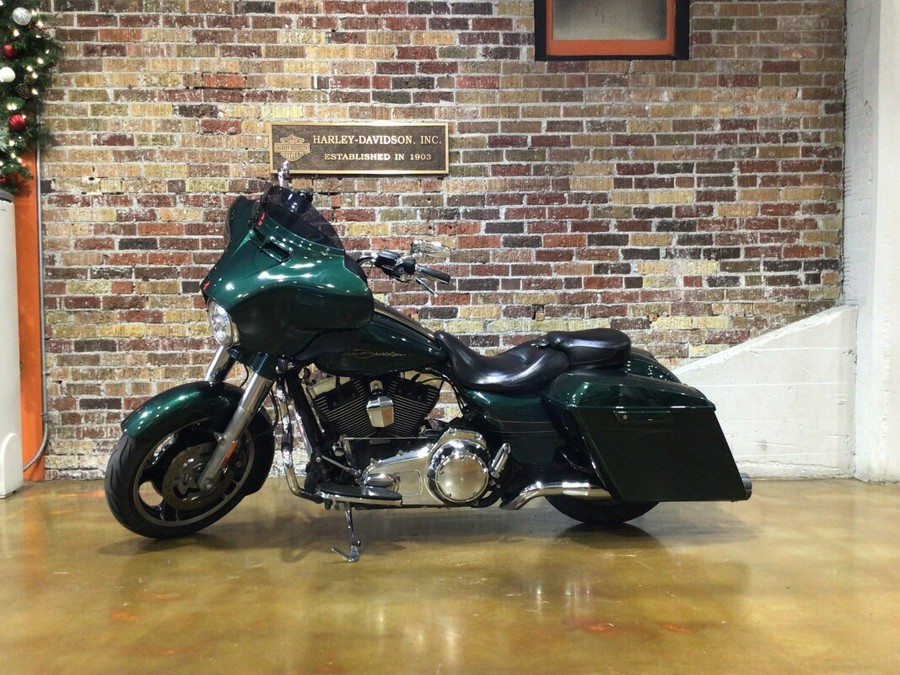 2015 Harley-Davidson Street Glide Special