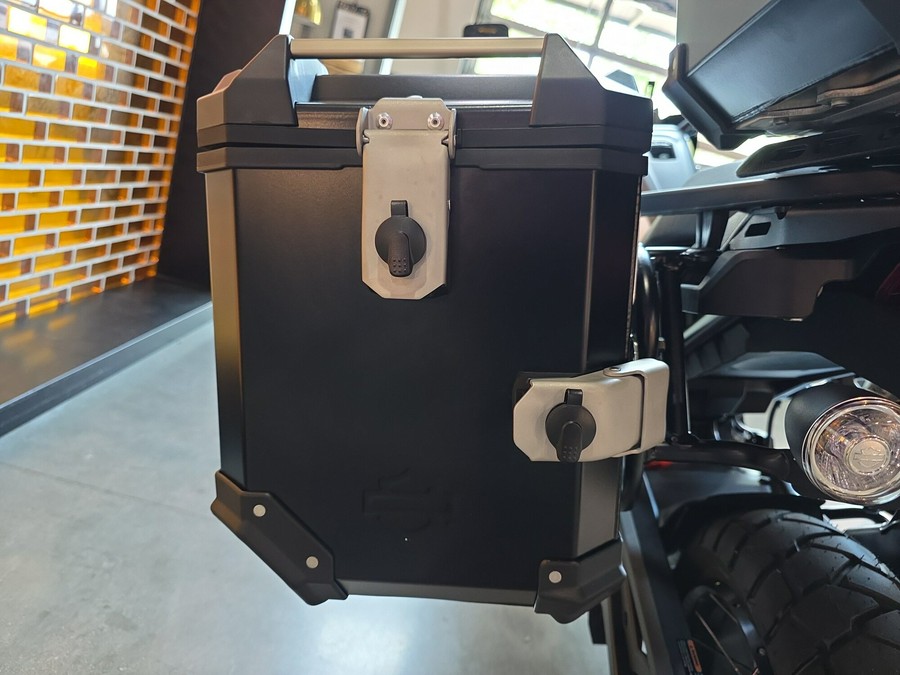 Harley-Davidson® Pan America® 1250 ST 2026