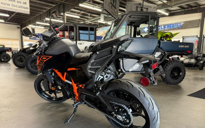 2026 KTM 390 Duke