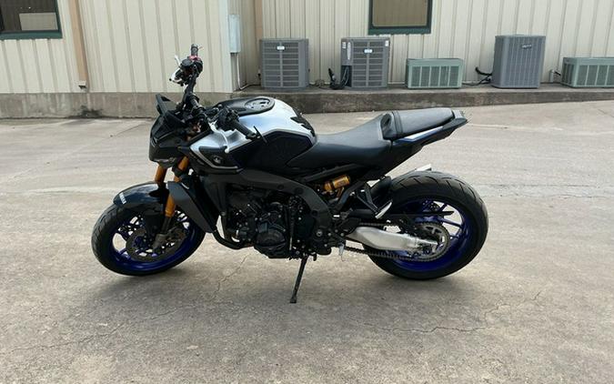 2025 Yamaha MT 09 SP