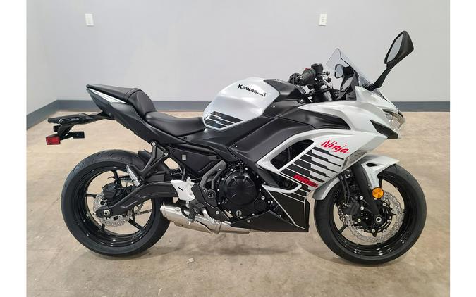 2026 Kawasaki Ninja® 650 ABS
