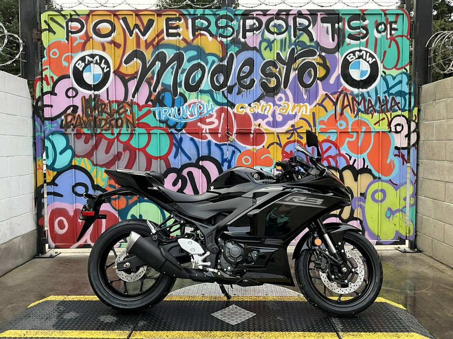 2026 Yamaha YZF-R3 ABS