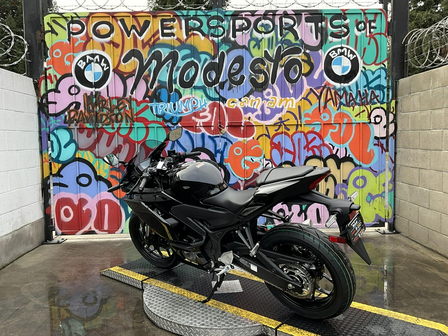 2026 Yamaha YZF-R3 ABS