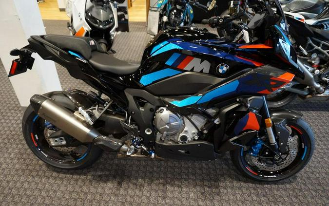New 2025 BMW M1000XR