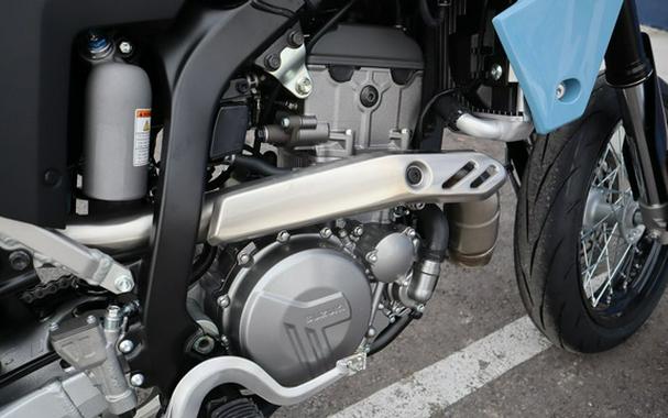 2025 Suzuki DR-Z4SM
