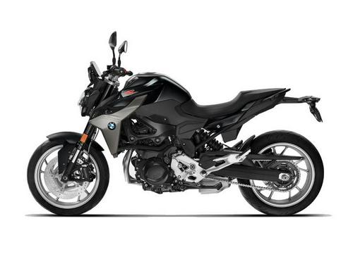 2020 BMW F 900 R Review (15 Fast Facts)