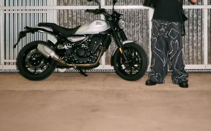 2026 Royal Enfield GUERRILLA 450