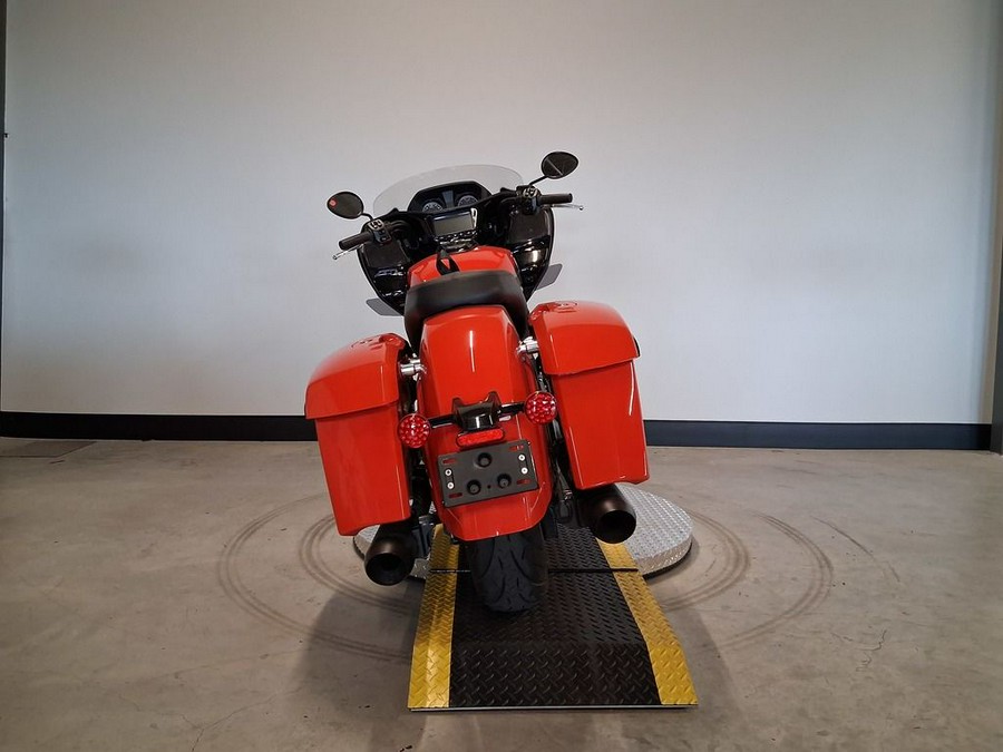 2022 Indian Motorcycle® CHALLENGER DARK HORSE, RED/BLK MTLC, 49ST Dark Horse®