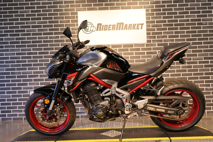2019 Kawasaki Z900 Base