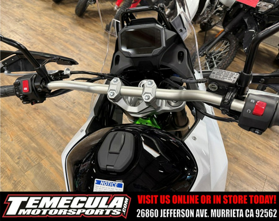 2026 Kawasaki KLE500 SE ABS