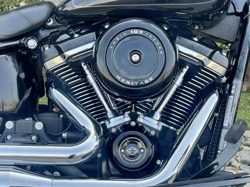 2018 Harley-Davidson® FLHC - Softail® Heritage Classic