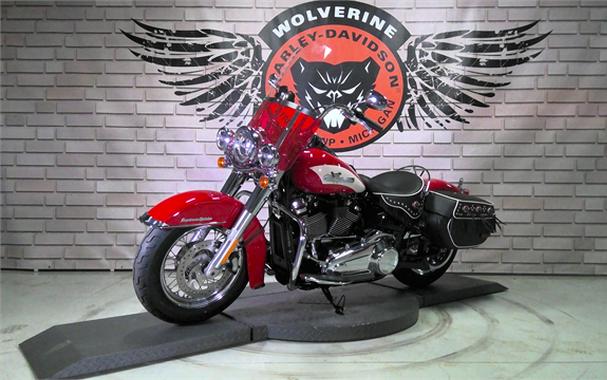 2024 Harley-Davidson Hydra-Glide Revival