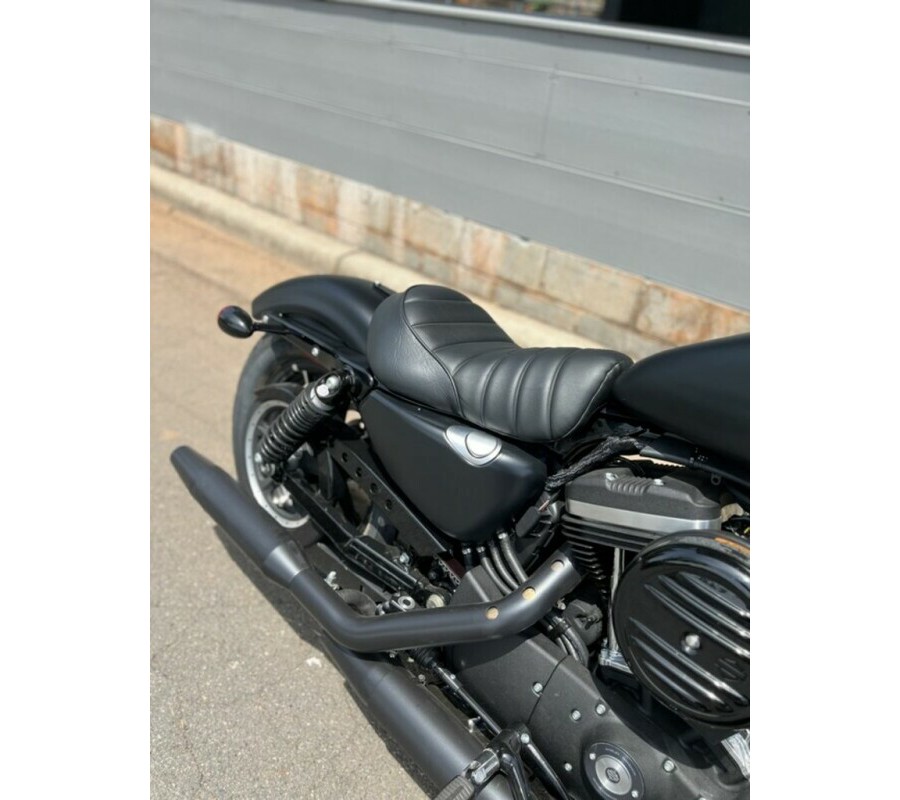 XL 883N 2022 Iron 883