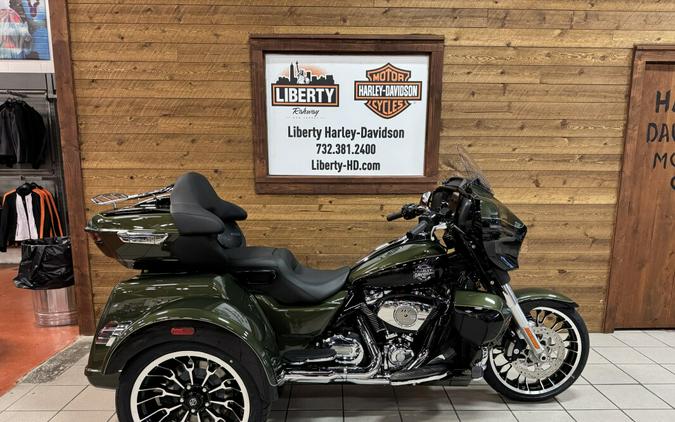 2026 Harley-Davidson® Street Glide 3 Limited Olive Steel Metallic / Vivid Black Chrome Trim FLHLT