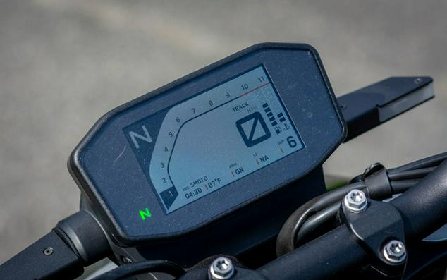 2023 KTM Duke 790